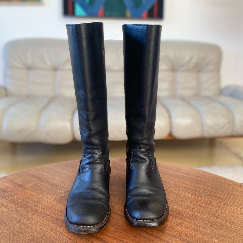 Roots Russian Vamp tall boot. Size 37.5